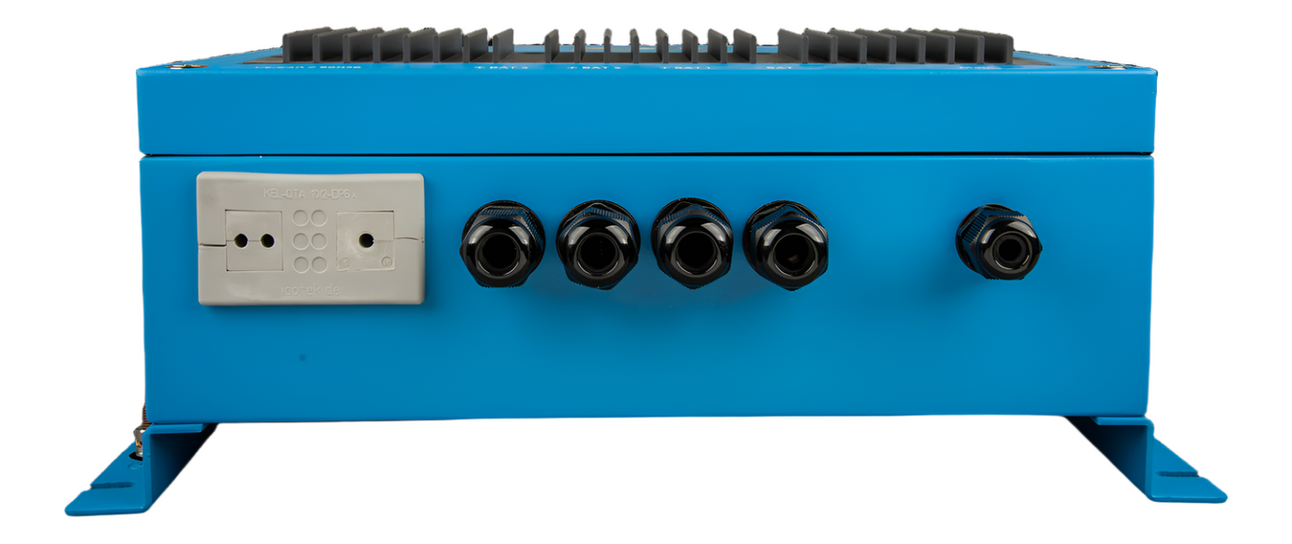 SKYLLA-IP65 CHARGER 12V/70A (3) 240V