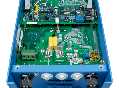 PHOENIX CHARGER 24/25 (2+1) 120-240V