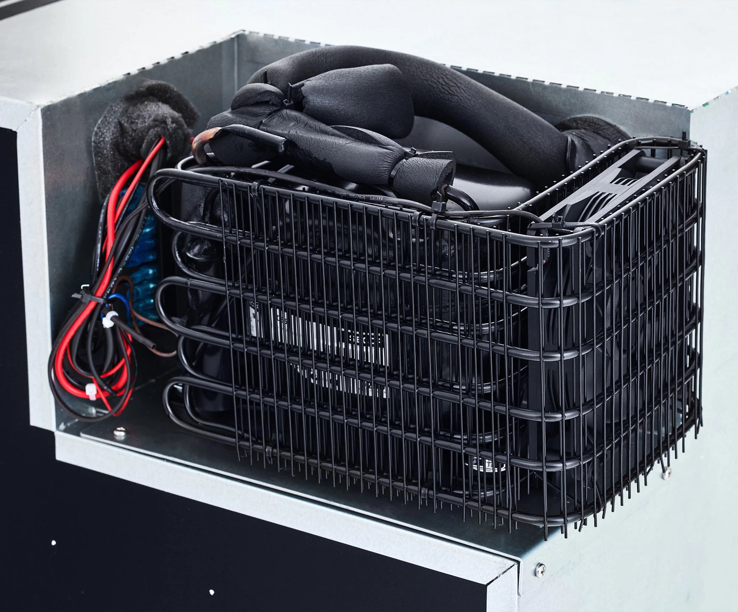 BUSHMAN DC85-X + FRIDGE BOX PACKAGE