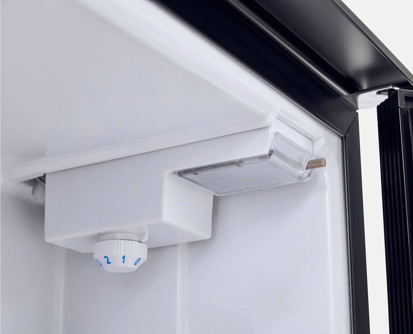 BUSHMAN DC50-X HEAVY DUTY UPRIGHT FRIDGE