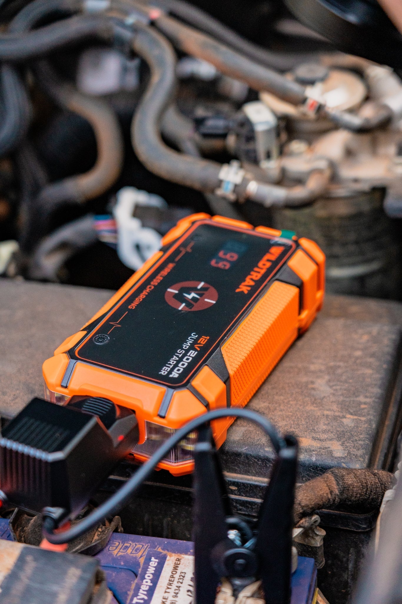 JUMPSTARTER S2000A 17KMAH H/D CASE 500L TORCH
