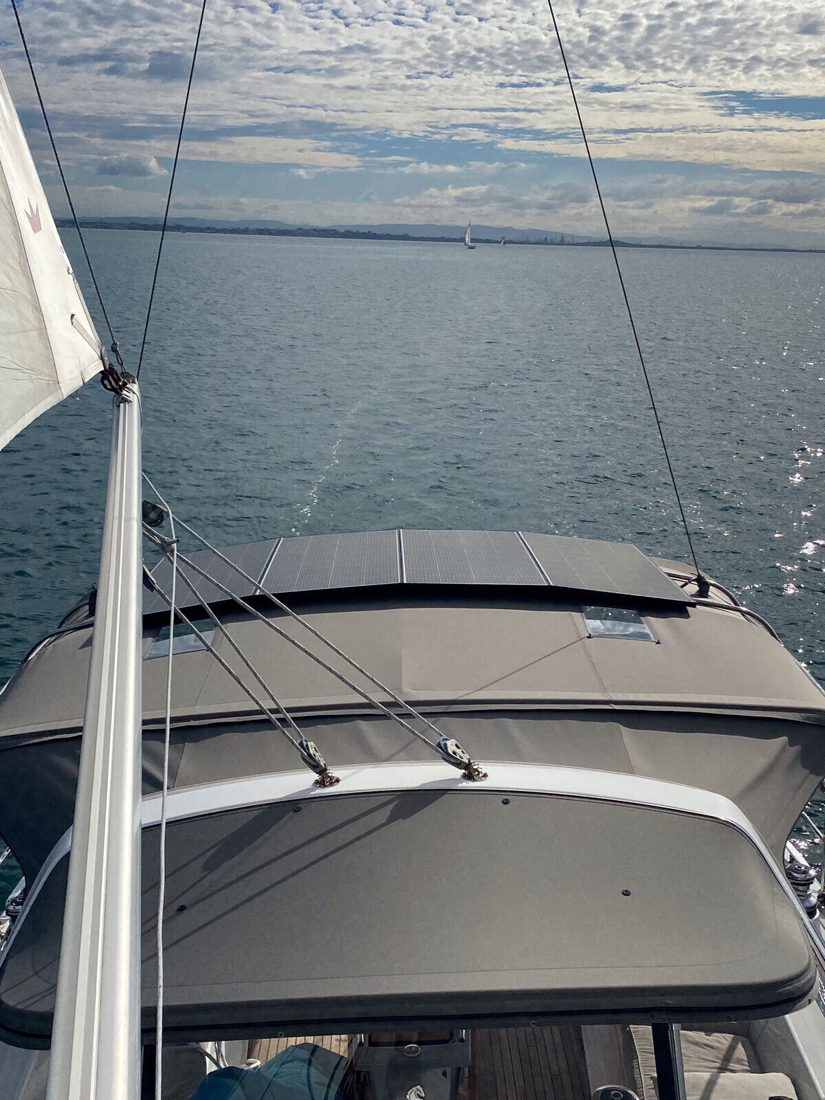 HORIZON 225W SHADE RESISTANT FIXED SOLAR PANEL