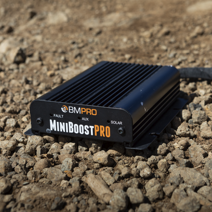 MINIBOOSTPRO 12V 30A DC-DC CHARGER + SOLAR